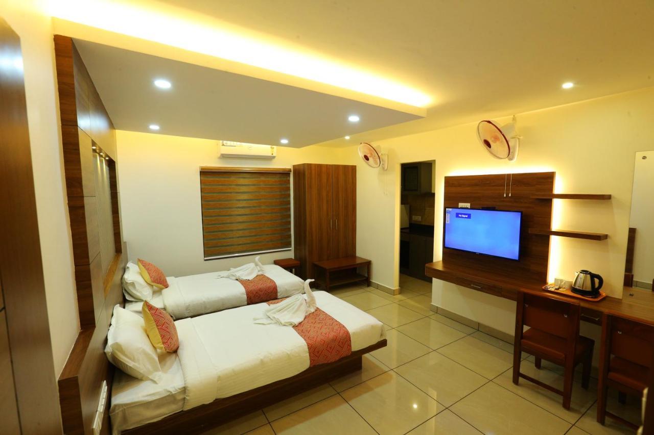 Ahlan Luxury Rooms Kochi Eksteriør bilde